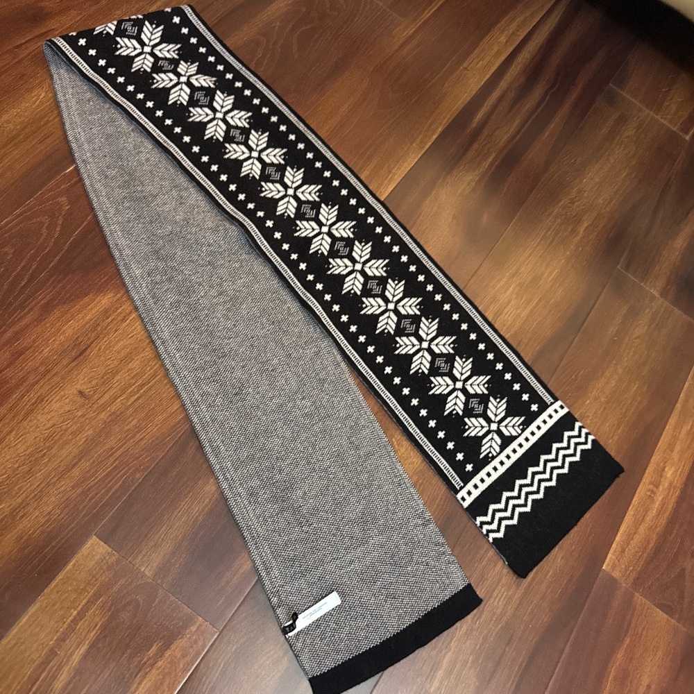 TALBOTS Lambswool Blend Holiday Scarf